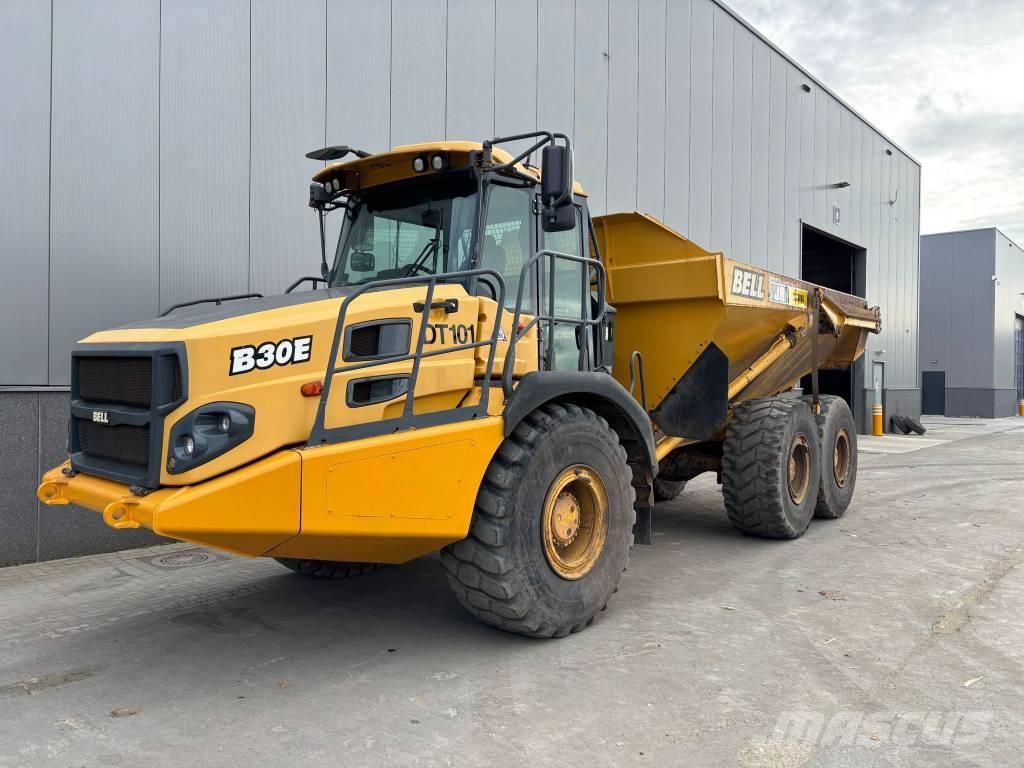 Bell B 30 E Dumper - Knickgelenk