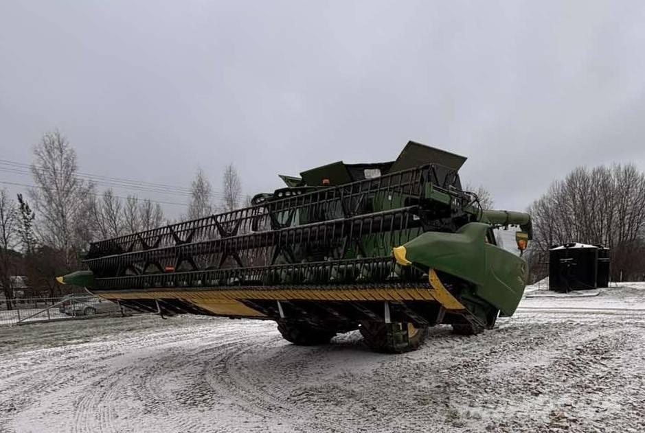 John Deere S785i Mähdrescher