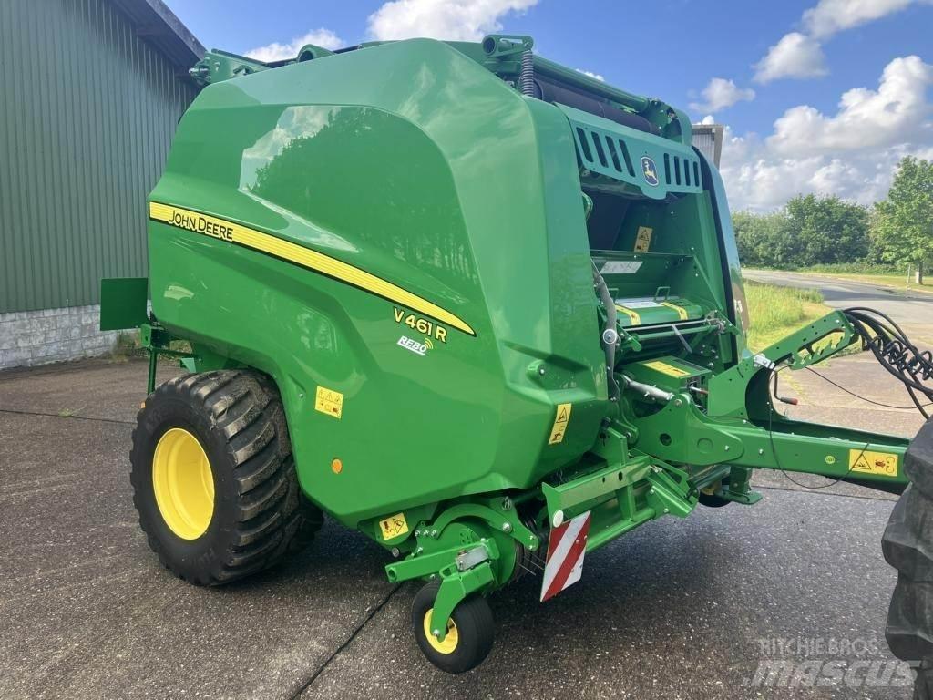 John Deere V461R Rundballenpressen