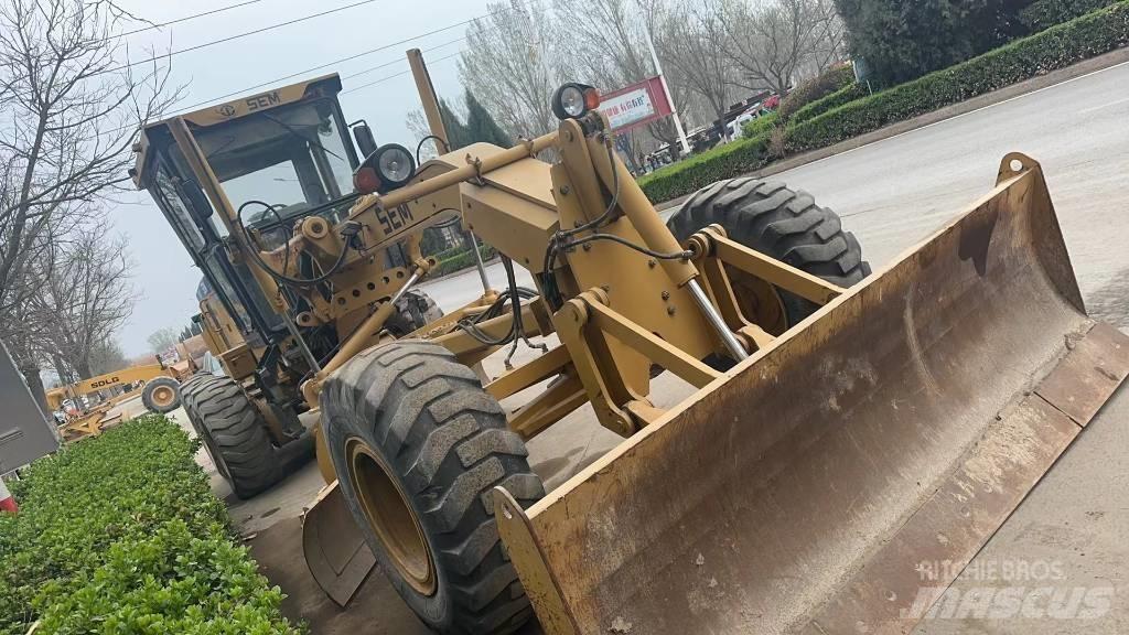 SEM 919 Grader