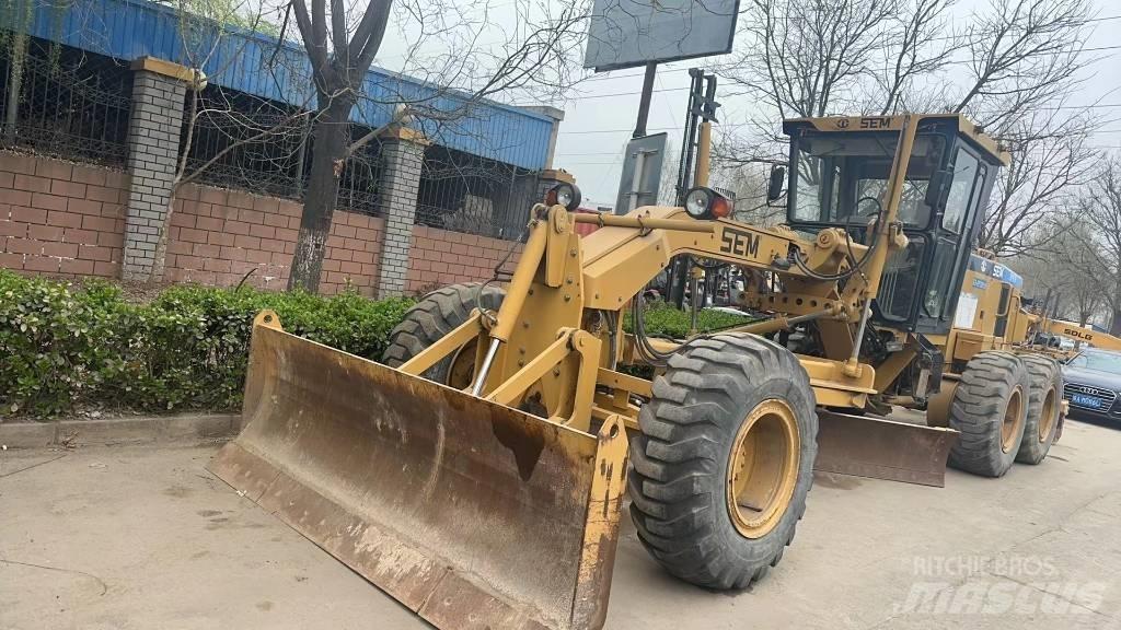 SEM 919 Grader
