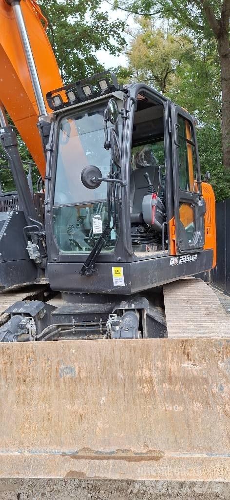Doosan DX 235 LCR-7 Raupenbagger