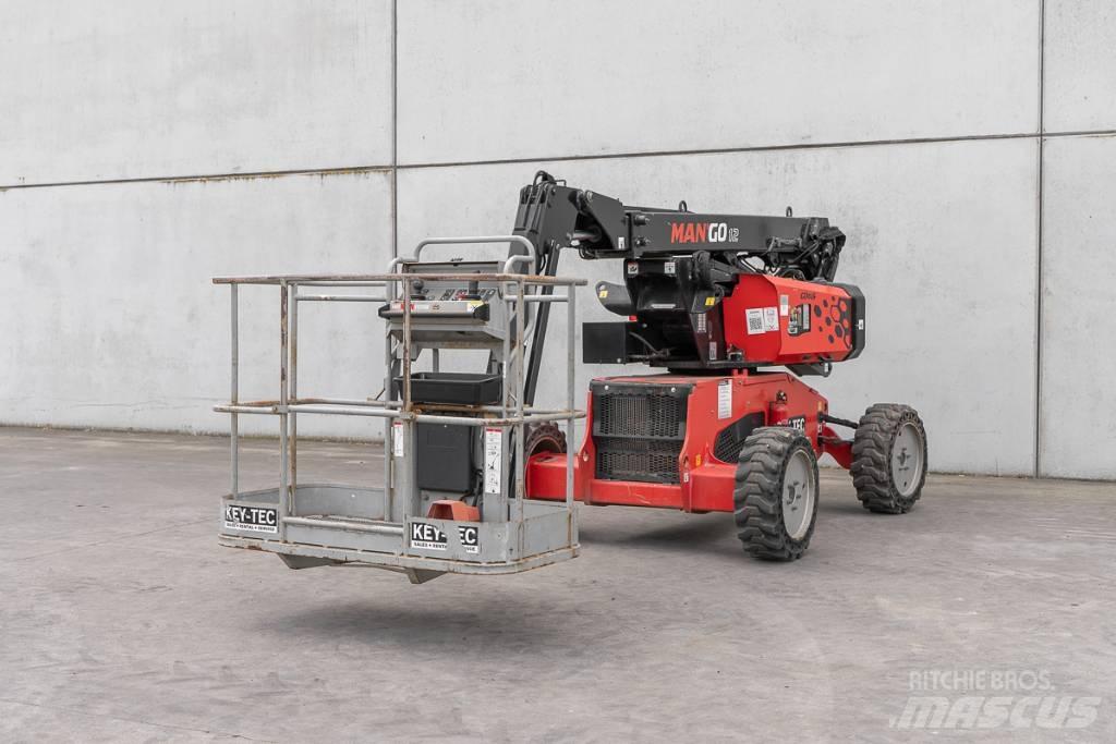 Manitou ManGo 12 Gelenkteleskoparbeitsbühnen