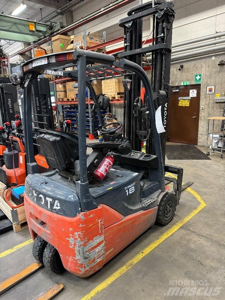 Toyota 8FBEK18T Elektro Stapler