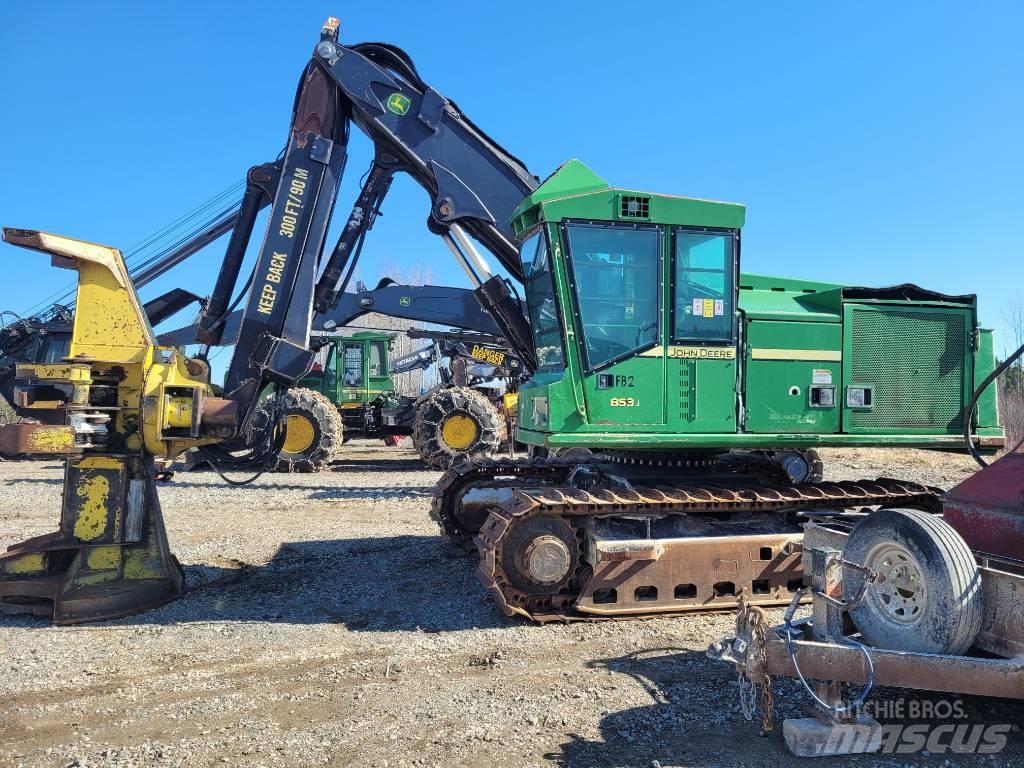 John Deere 853 Forstanhänger/Rückewagen