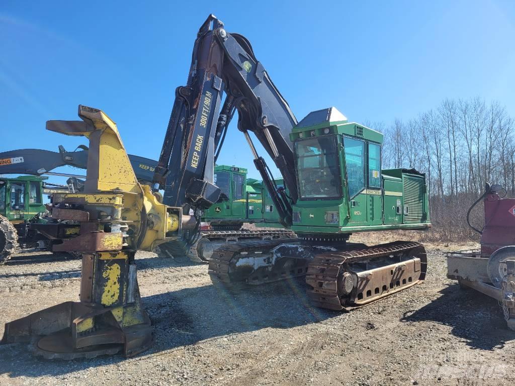 John Deere 853 Forstanhänger/Rückewagen