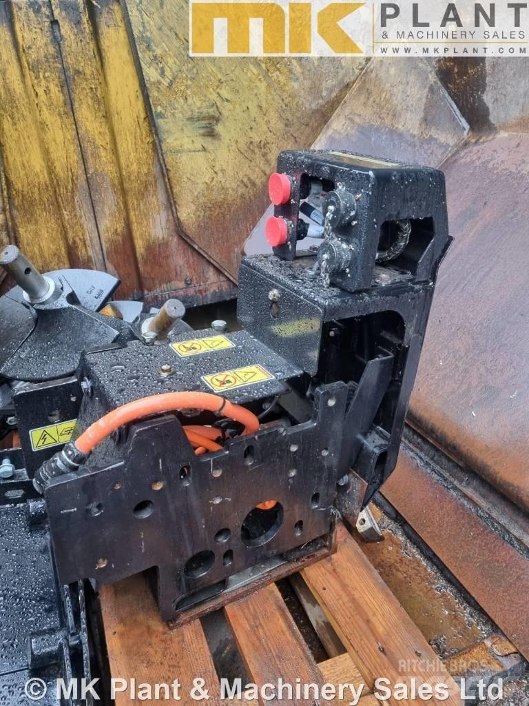 CAT AP 500 F Strassenfertiger