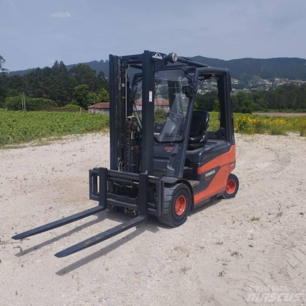 Linde E 25 Elektro Stapler