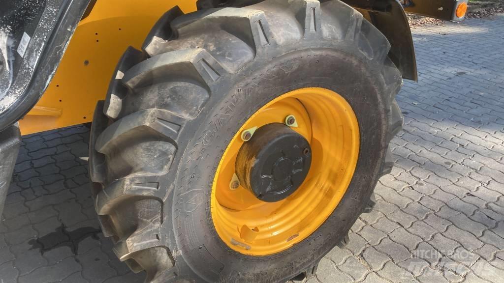 JCB 535 V 125 Teleskoplader