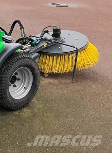 Avant Karusellborste Bürsten