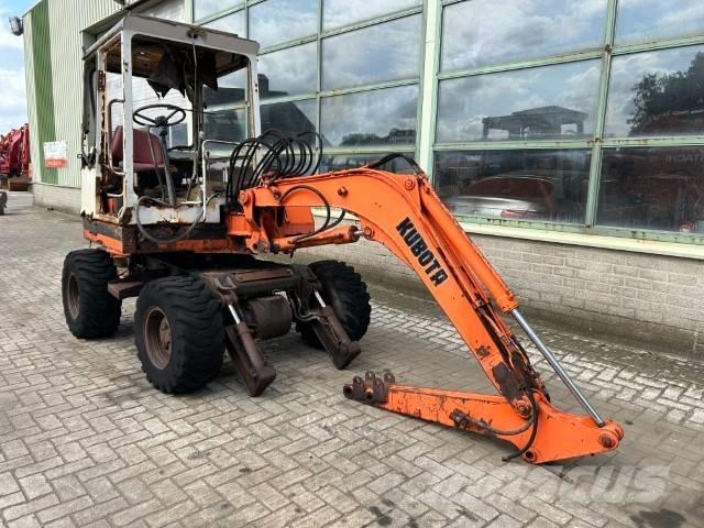 Kubota KH 16- W Mobilbagger
