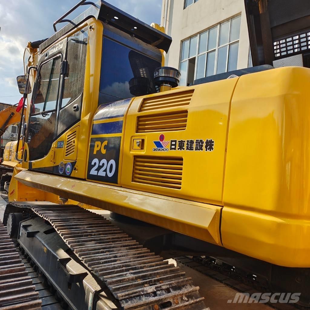 Komatsu PC 220-7 Raupenbagger