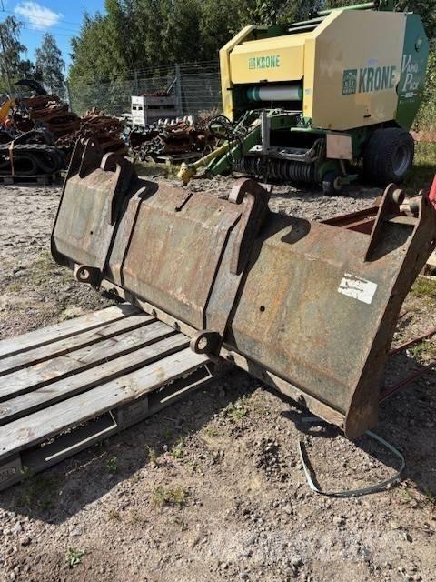 Ålö silosvans Sonstige Landmaschinen