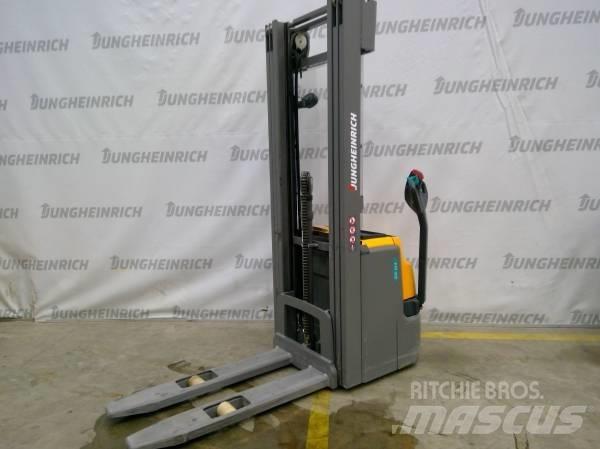 Jungheinrich EJC 214 Deichselstapler