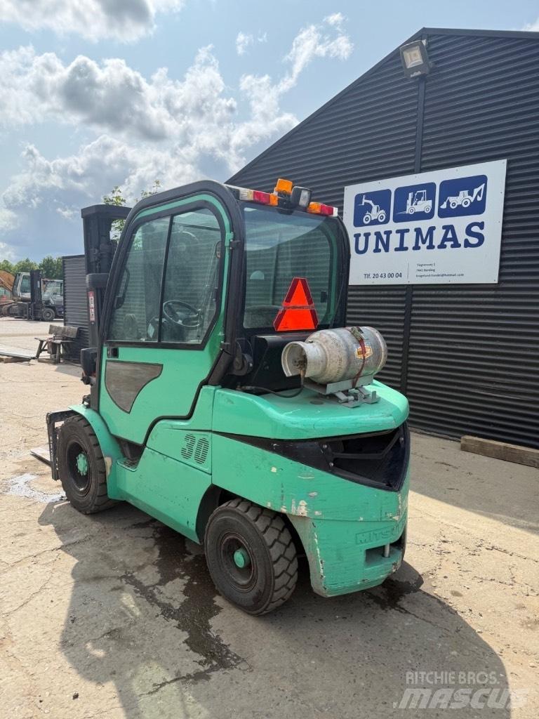 Mitsubishi FG 30 Gas Stapler