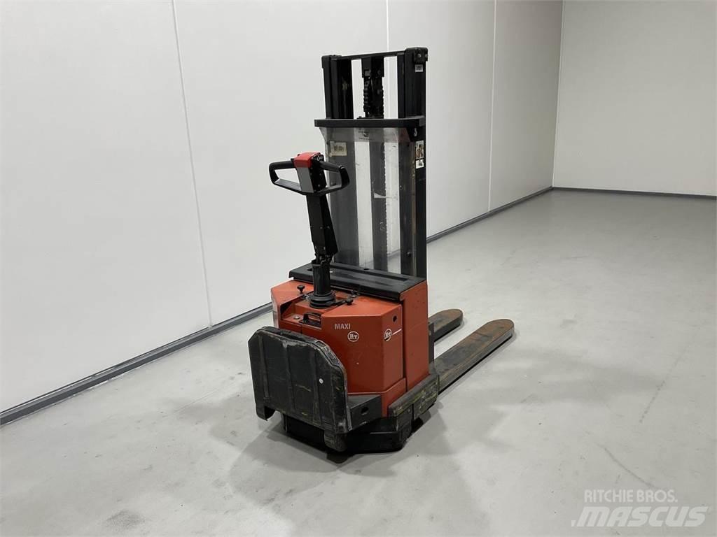 BT PSS 1200 Selbstfahrstapler