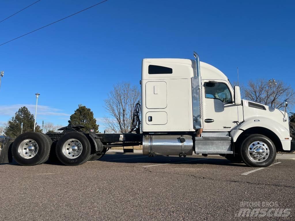 Kenworth T 880 Sattelzugmaschinen