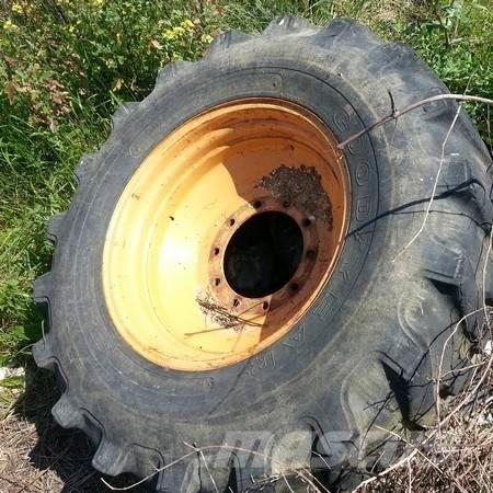 Case 580 SLE Jante Reifen