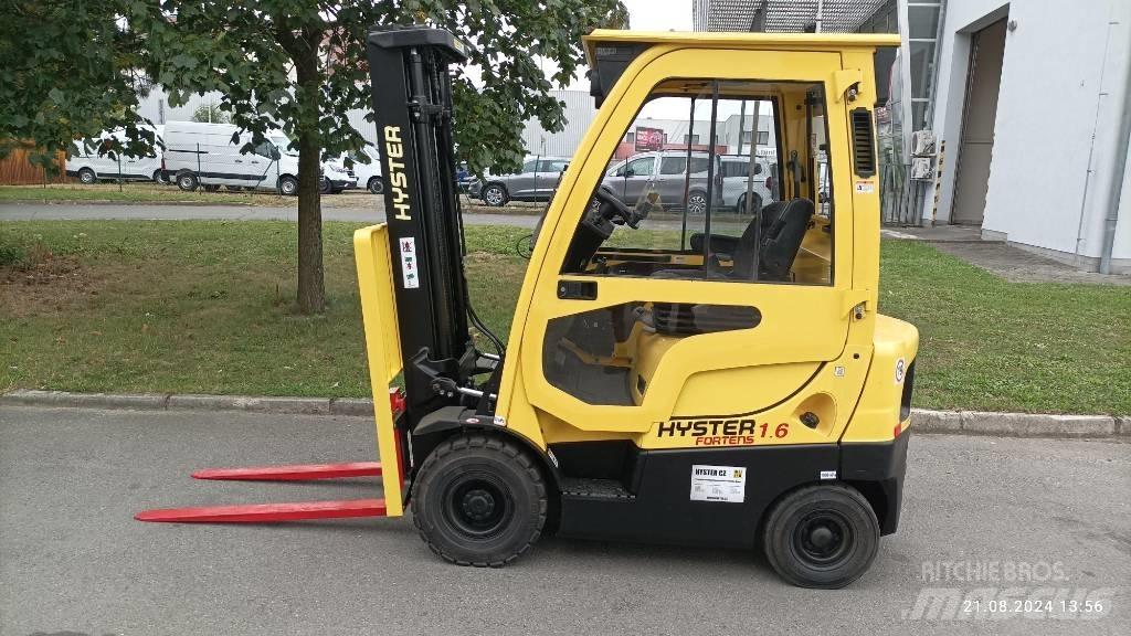 Hyster H1.6FT Diesel Stapler