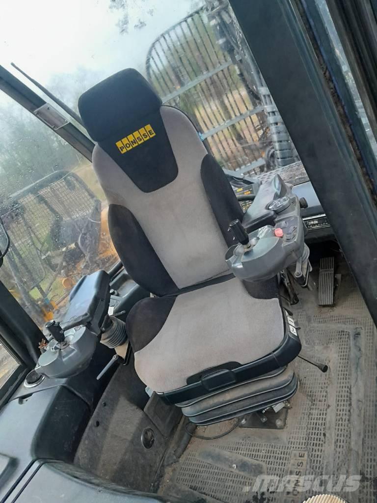 Ponsse Gazelle Forwarder