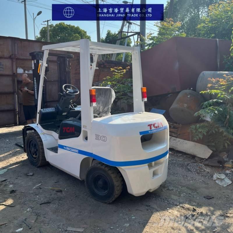 TCM FD 30 Diesel Stapler