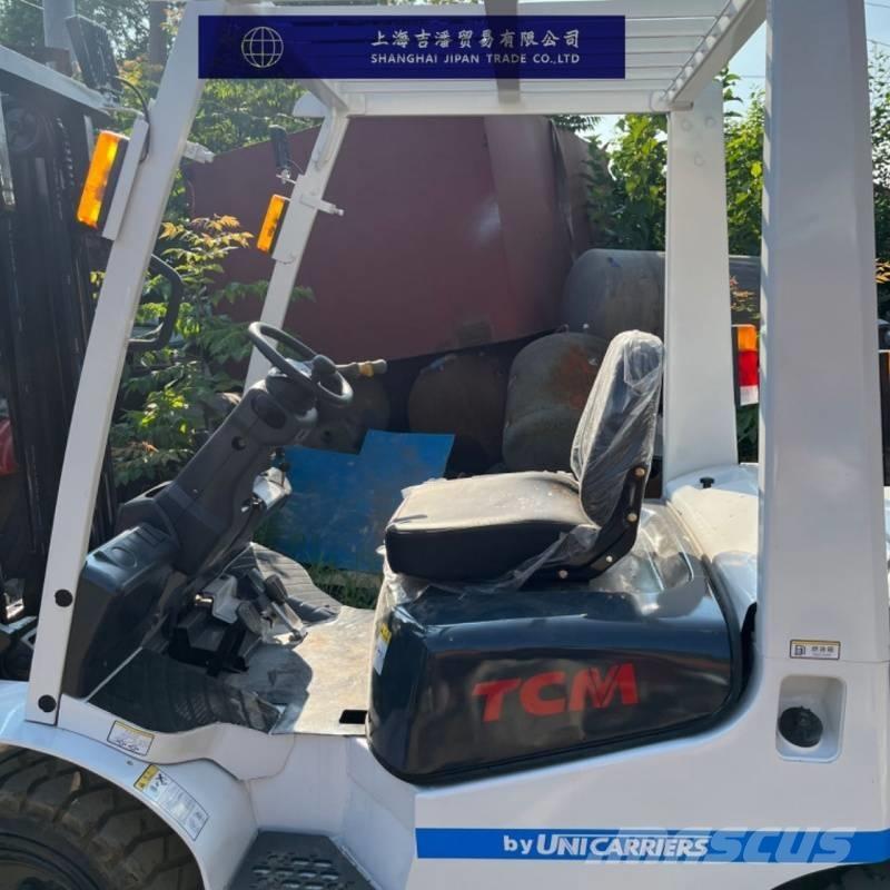 TCM FD 30 Diesel Stapler