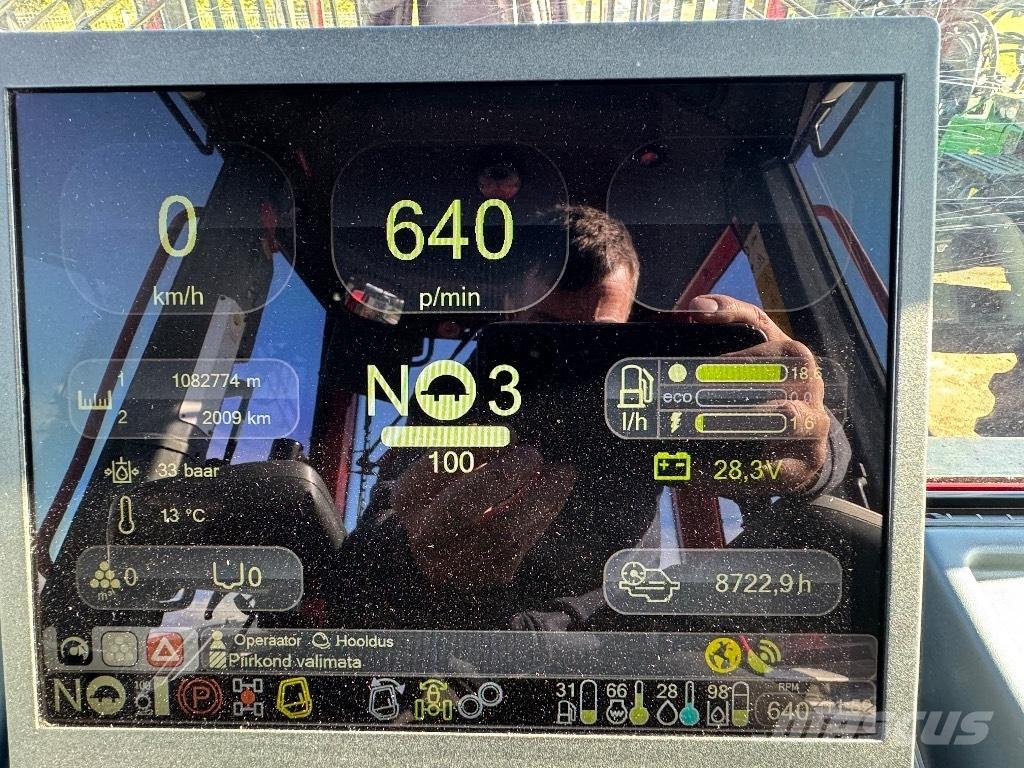 Komatsu 855 Forwarder