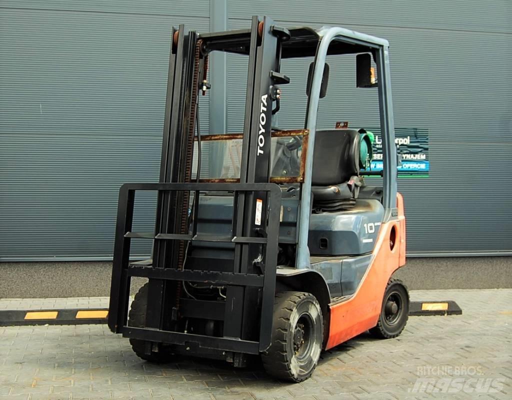 Toyota 8FGL10 Gas Stapler