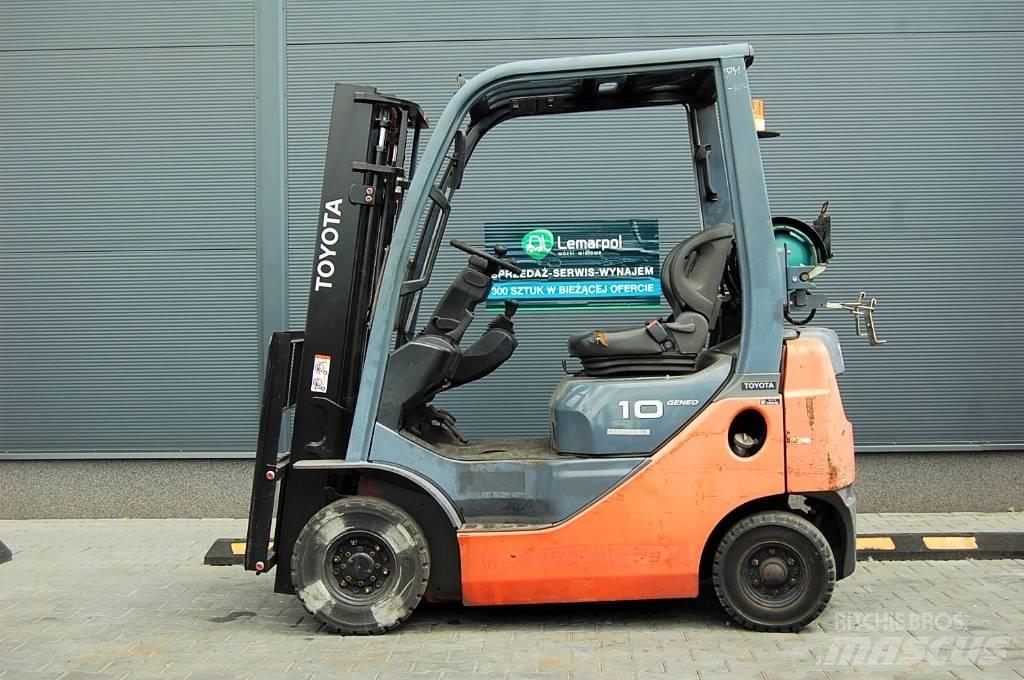 Toyota 8FGL10 Gas Stapler