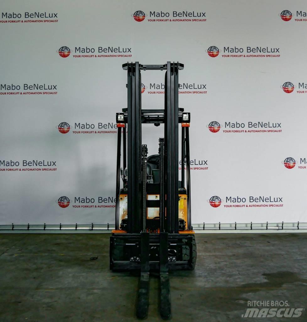 Hyundai 18 BT-9U Elektro Stapler