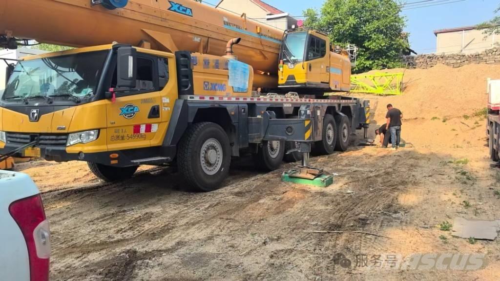 XCMG XCA220 All-Terrain-Krane