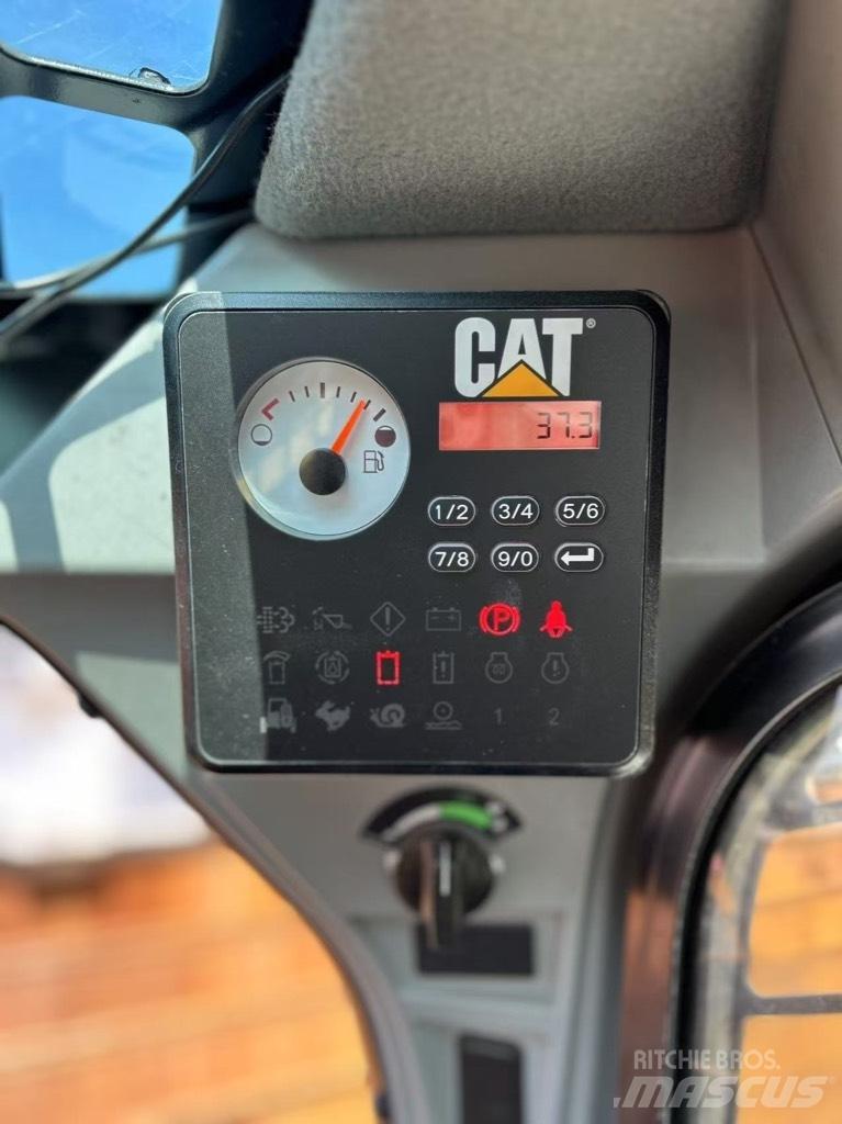 CAT 262 D Kompaktlader
