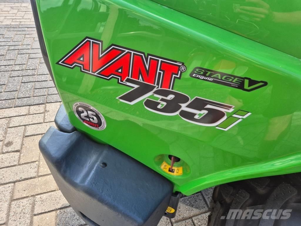Avant 735i Minilader