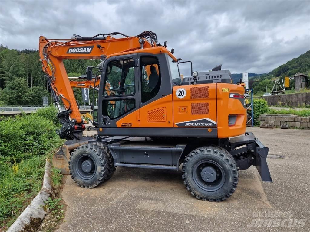 Doosan DX165WR-7 Mobilbagger