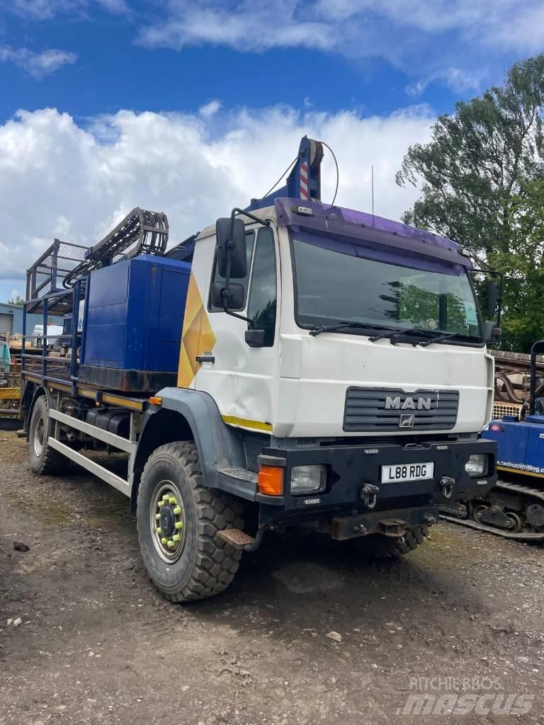 Boart Longyear DB520 Fahrzeug mit mobiler Bohranlage