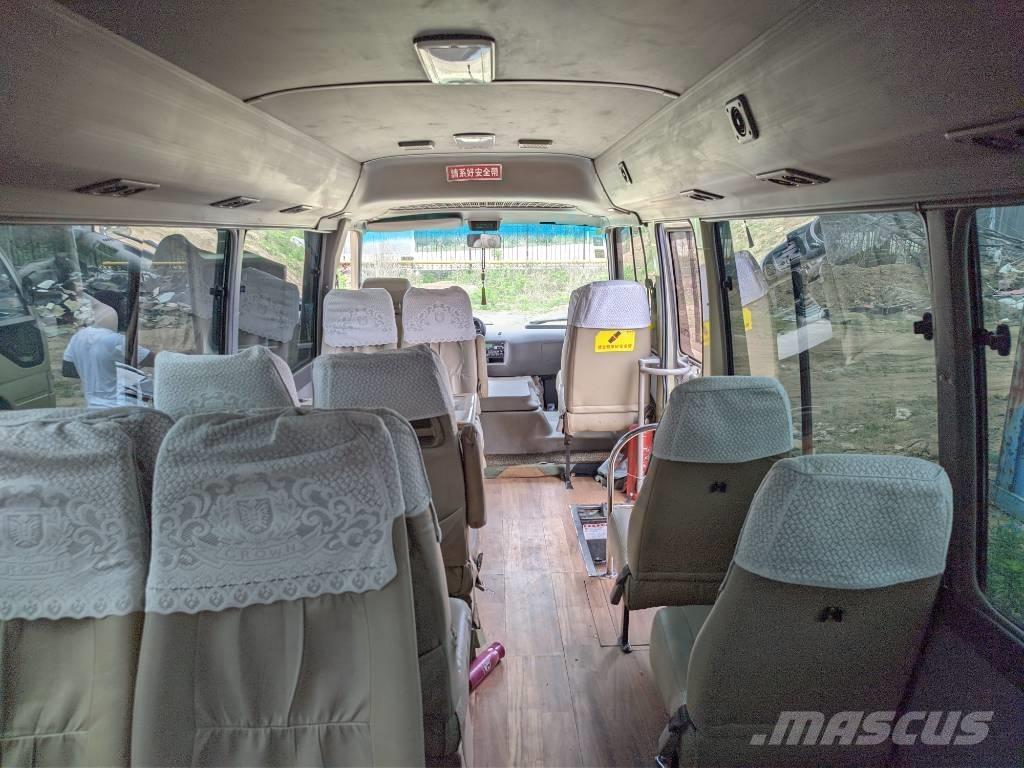 Toyota Coaster Bus Minibusse