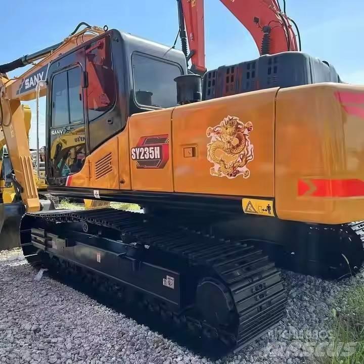 Sany SY 235 H Raupenbagger