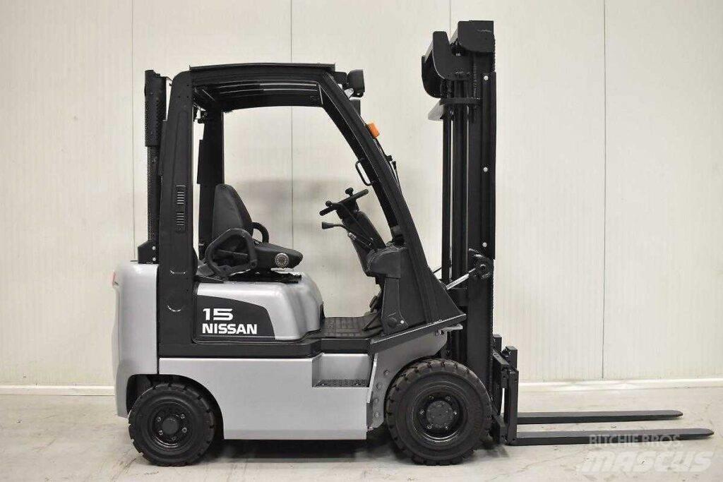 Nissan FD01A18Q Diesel Stapler