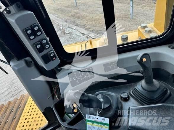 CAT D6T LGP Bulldozer