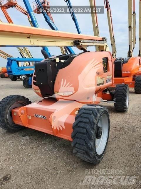JLG 600AJ Gelenkteleskoparbeitsbühnen