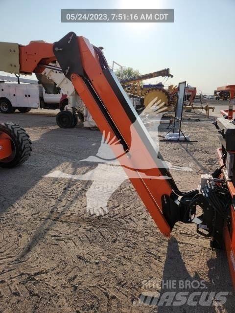 JLG 600AJ Gelenkteleskoparbeitsbühnen