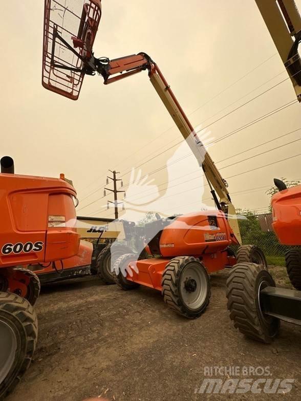 JLG 600AJ Gelenkteleskoparbeitsbühnen