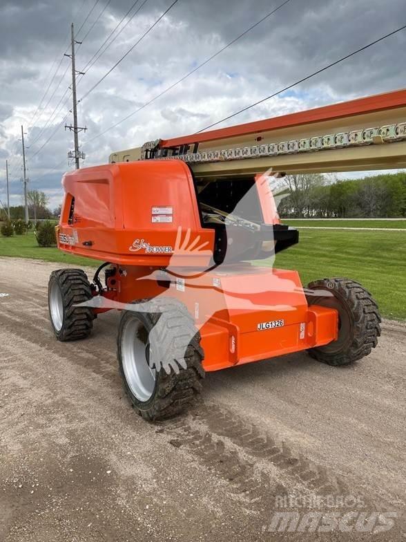 JLG 660SJ Teleskopbühnen