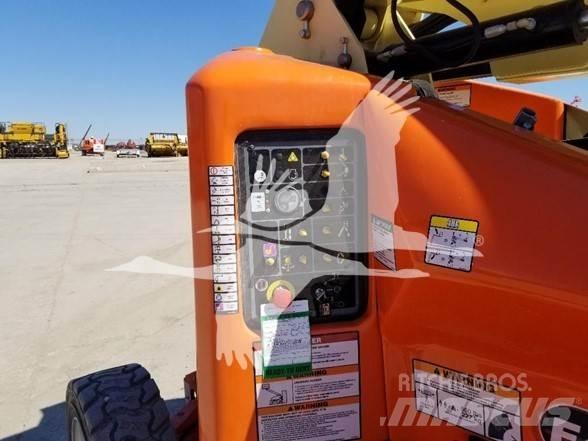 JLG E450AJ Gelenkteleskoparbeitsbühnen