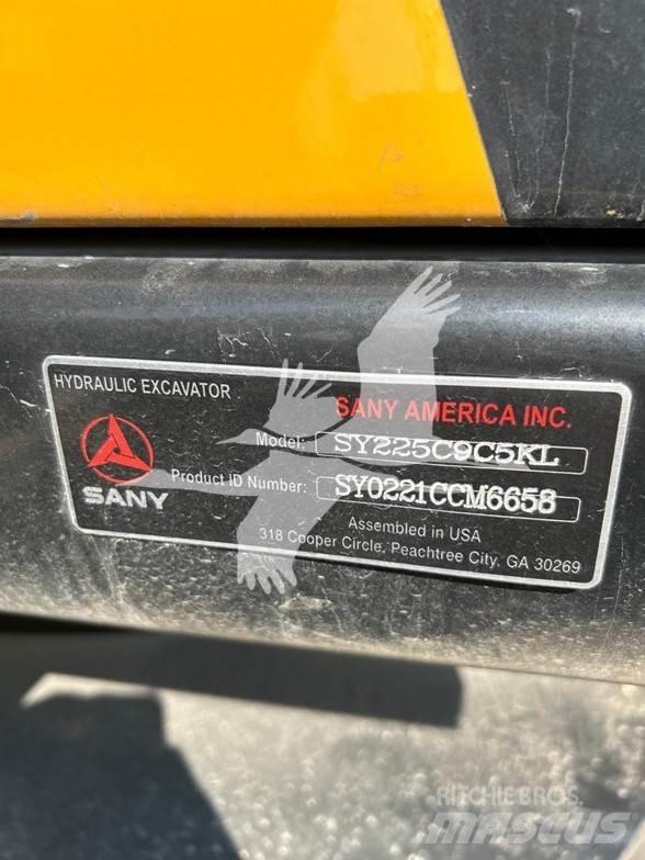 Sany SY225C Raupenbagger