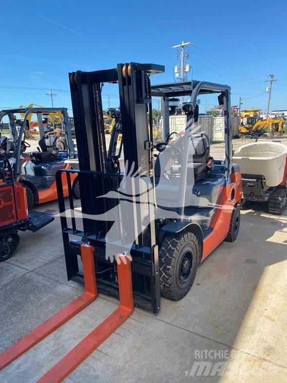 Toyota 8FGU25 Diesel Stapler