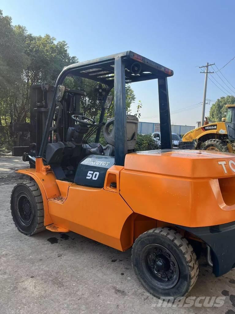 Toyota FD 50 Diesel Stapler