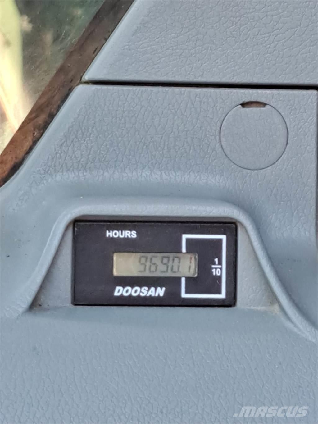 Doosan DX170W-5 Mobilbagger