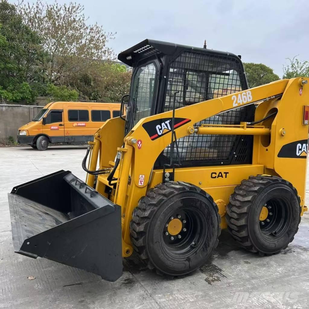 CAT 246 B Minilader