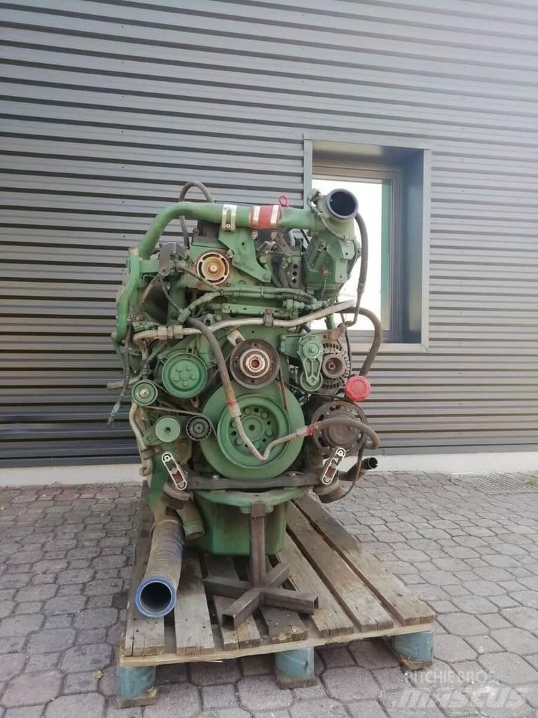 Volvo D11C Motoren